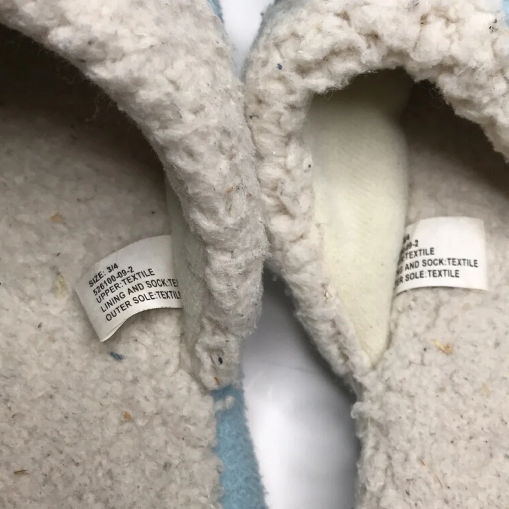 Old Navy Kids Fleece Slippers Size 3-4 Blue & Cream